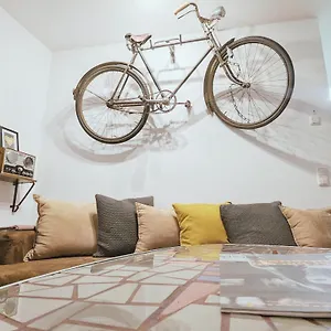 Suiteable Living - Modern, Zentral, Balkon, Netflix Apartment Leipzig